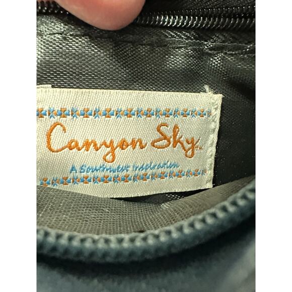 Canyon Sky Southwestern Design & Denim Hobo Style Handbag - Picture 9 of 11